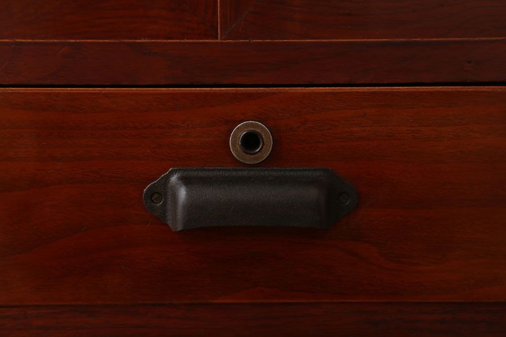 アンティーク家具　和製アンティーク　鉄脚付き!モールガラス引き戸のサイドボード(2)