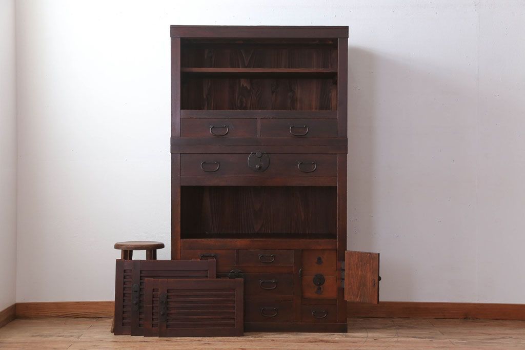 アンティーク家具　古民具・骨董　横桟引き戸のアンティーク美濃帳場箪笥