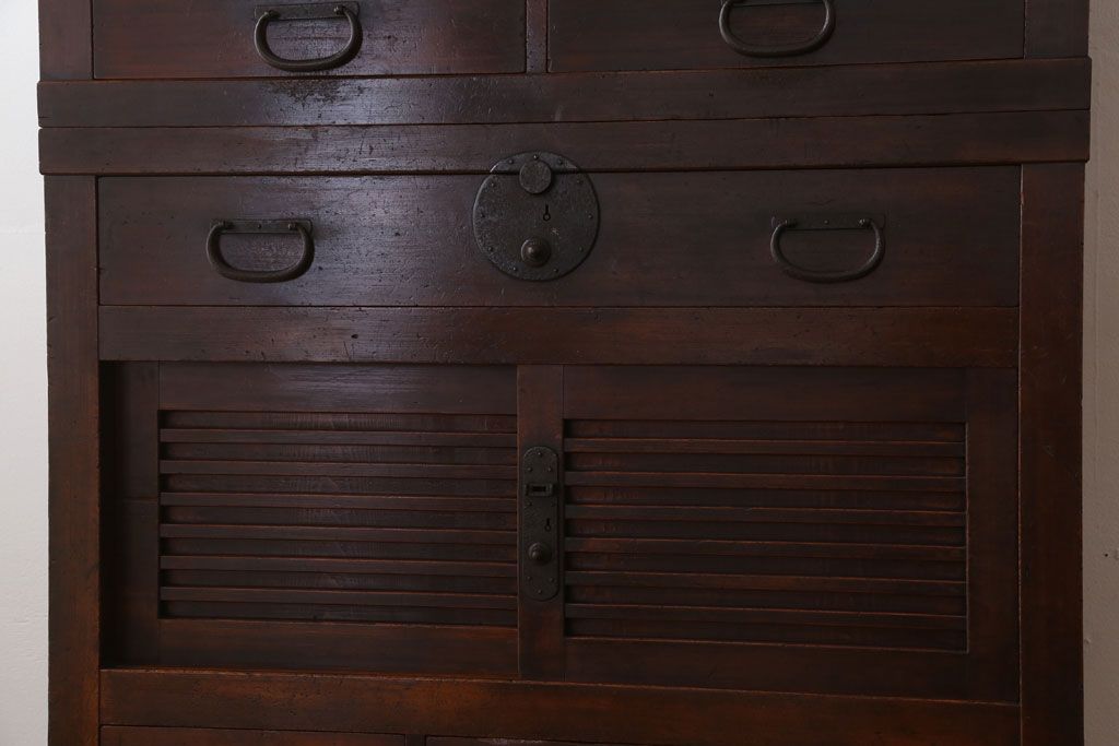 アンティーク家具　古民具・骨董　横桟引き戸のアンティーク美濃帳場箪笥