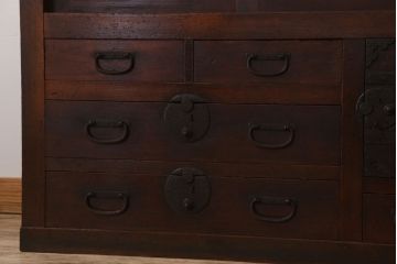 アンティーク家具　古民具・骨董　横桟引き戸のアンティーク美濃帳場箪笥