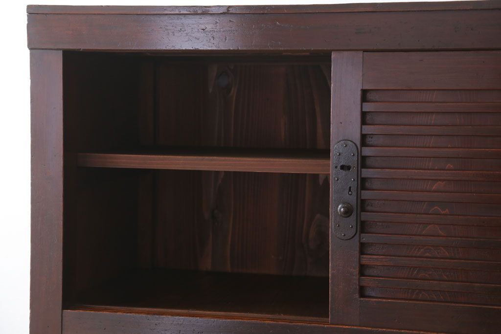 アンティーク家具　古民具・骨董　横桟引き戸のアンティーク美濃帳場箪笥