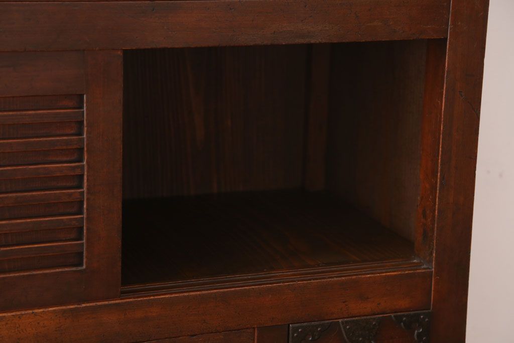 アンティーク家具　古民具・骨董　横桟引き戸のアンティーク美濃帳場箪笥
