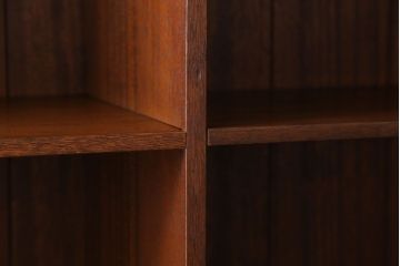 アンティーク家具　和製アンティーク　特大サイズ!古い木の重厚な縦型マス目棚