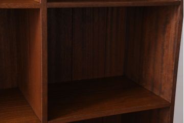 アンティーク家具　和製アンティーク　特大サイズ!古い木の重厚な縦型マス目棚