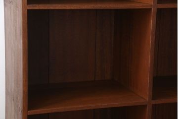 アンティーク家具　和製アンティーク　特大サイズ!古い木の重厚な縦型マス目棚