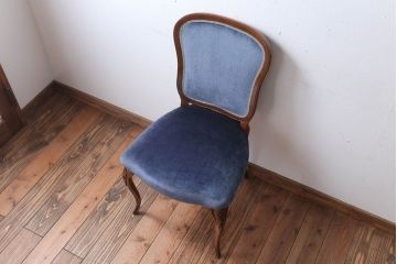 中古　イタリア製　高級感あふれるシックなダイニングチェア(1)