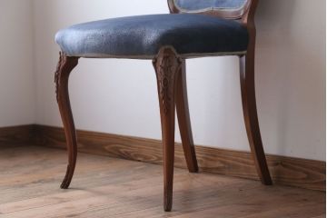 中古　イタリア製　高級感あふれるシックなダイニングチェア(1)