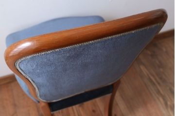 中古　イタリア製　高級感あふれるシックなダイニングチェア(1)