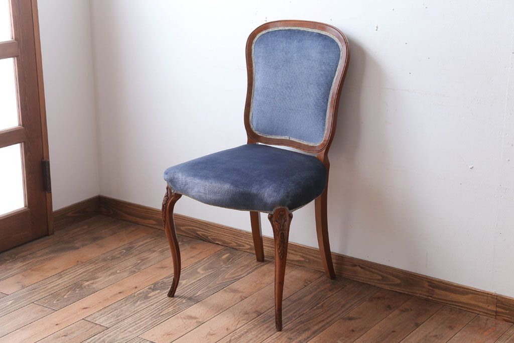 中古　イタリア製　高級感あふれるシックなダイニングチェア(2)