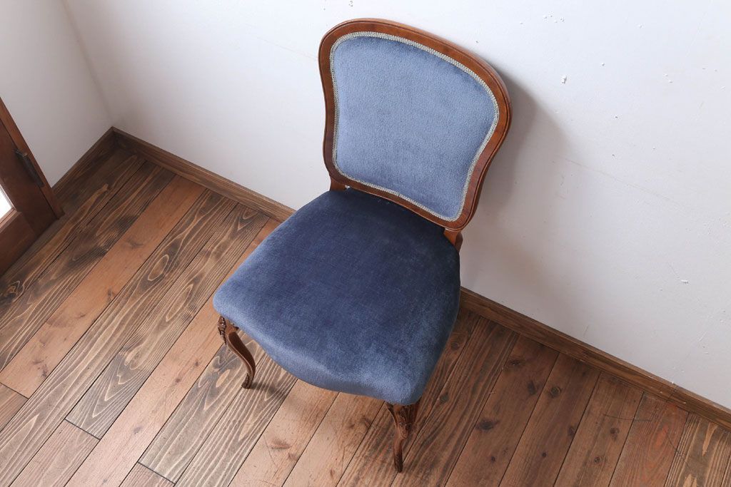 中古　イタリア製　高級感あふれるシックなダイニングチェア(2)