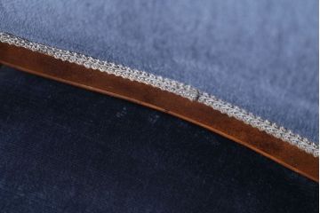 中古　イタリア製　高級感あふれるシックなダイニングチェア(2)