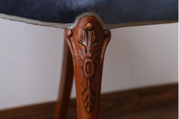 中古　イタリア製　高級感あふれるシックなダイニングチェア(2)