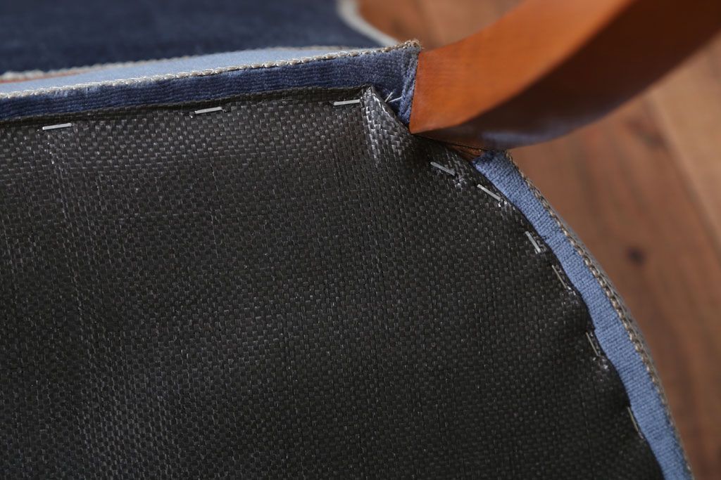 中古　イタリア製　高級感あふれるシックなダイニングチェア(2)