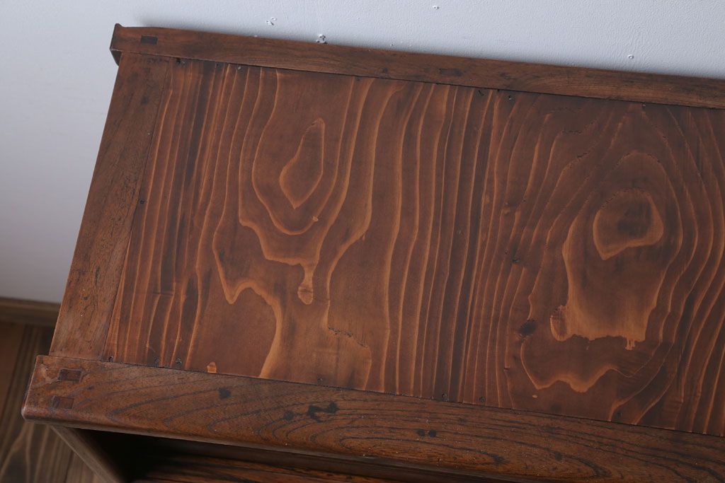 アンティーク家具　和製アンティーク　高級品!前面欅材の上品な収納棚