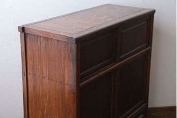 アンティーク家具　和製アンティーク　高級品!前面欅材の上品な収納棚