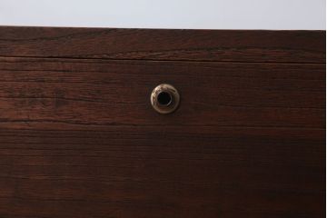 アンティーク家具　和製アンティーク　シンプルな衣装箪笥の鉄脚ローボード(1)