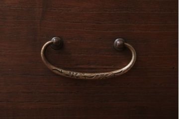 アンティーク家具　和製アンティーク　シンプルな衣装箪笥の鉄脚ローボード(2)