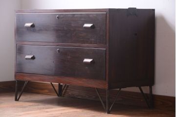 アンティーク家具　アンティーク　前面欅材!鉄脚付き時代箪笥ローボード(ローチェスト)(1)