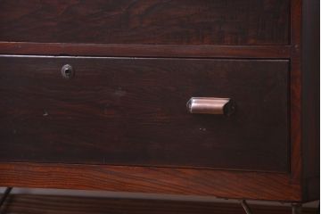 アンティーク家具　アンティーク　前面欅材!鉄脚付き時代箪笥ローボード(ローチェスト)(1)