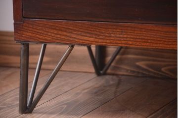 アンティーク家具　アンティーク　前面欅材!鉄脚付き時代箪笥ローボード(ローチェスト)(1)