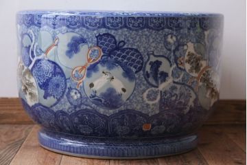 アンティーク雑貨　古民具・骨董　龍のひょうたん窓絵が美しい特大アンティーク瀬戸火鉢