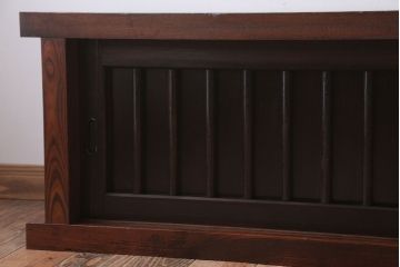 アンティーク家具　古民具・骨董　明治期　框が太く重厚なアンティーク時代箪笥ローボード