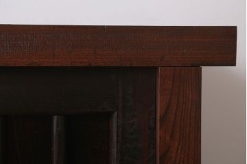 アンティーク家具　古民具・骨董　明治期　框が太く重厚なアンティーク時代箪笥ローボード