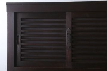 アンティーク家具　古民具・骨董　横桟引き戸!重厚な金具のアンティーク美濃帳場箪笥