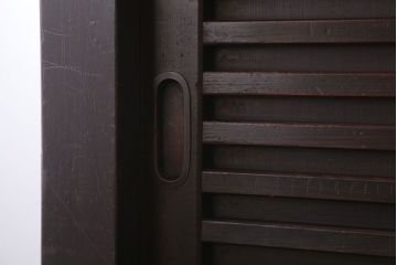 アンティーク家具　古民具・骨董　横桟引き戸!重厚な金具のアンティーク美濃帳場箪笥