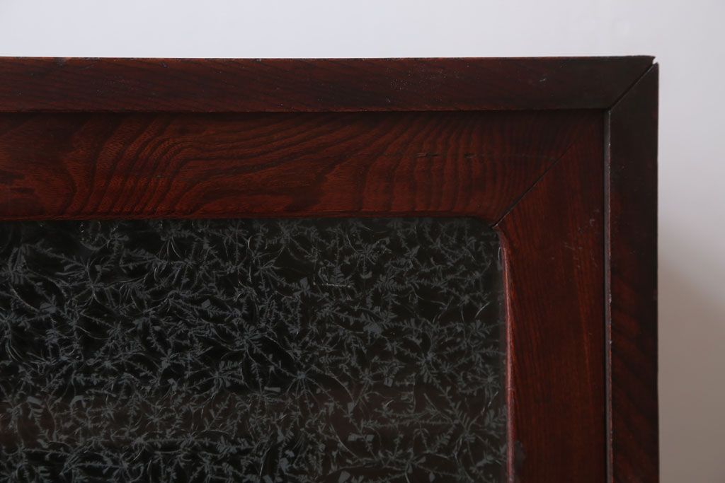 アンティーク家具　和製アンティーク　鉄脚付き!結霜ガラス引き戸のサイドボード