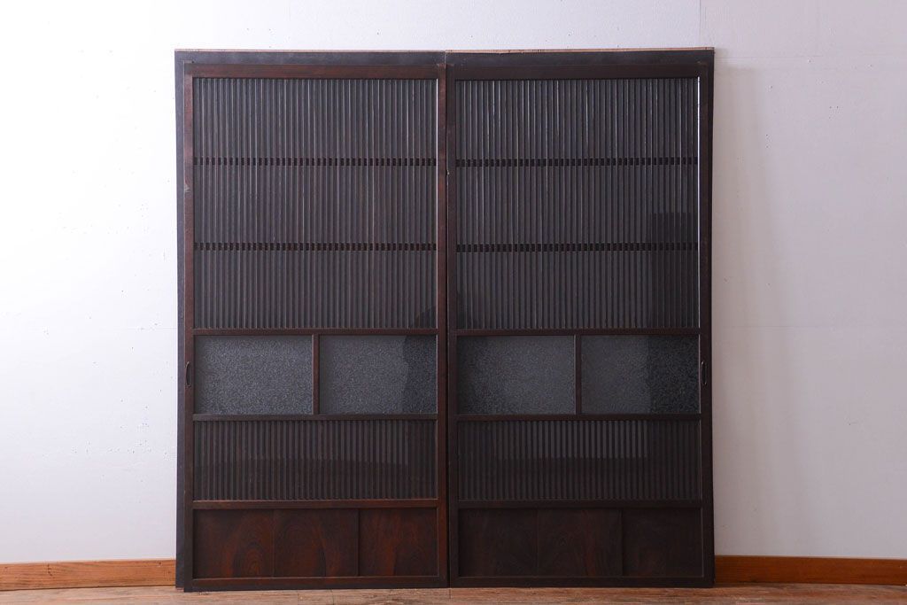 古民具・骨董　大正期　裏ガラス入り!結霜ガラス帯格子戸2枚セット