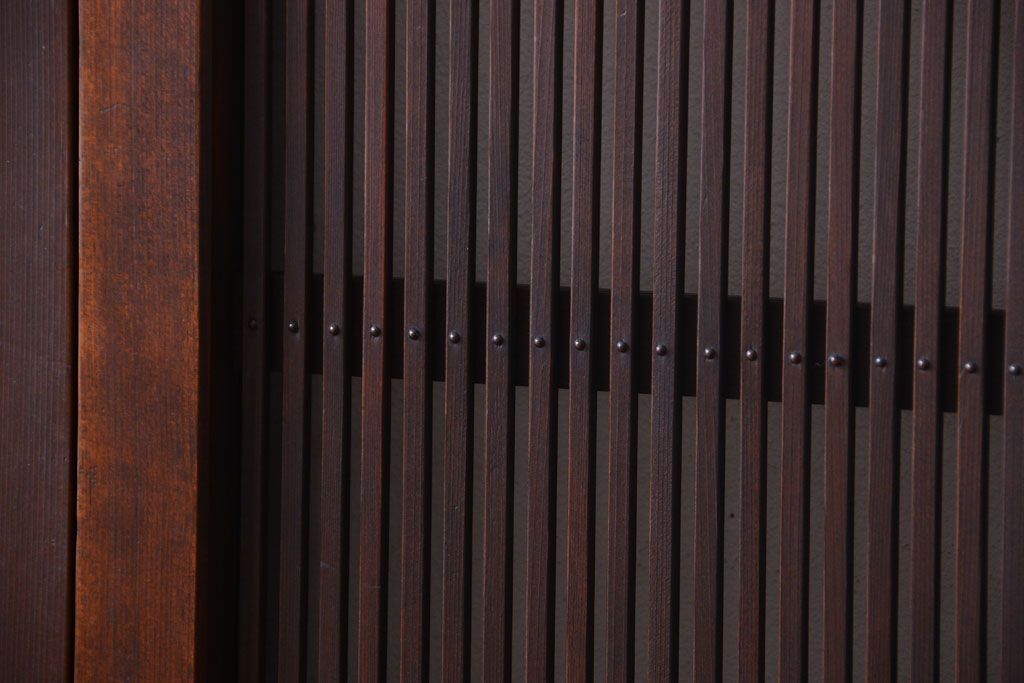 古民具・骨董　縦桟81本の極上品!裏ガラス入りの最高級アンティーク万本格子戸3枚セット