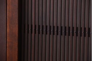 古民具・骨董　縦桟81本の極上品!裏ガラス入りの最高級アンティーク万本格子戸3枚セット