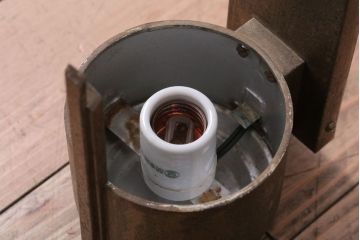 昭和レトロ　シンプルなアンティーク壁掛け照明