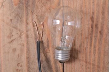 昭和レトロ　シンプルなアンティーク壁掛け照明