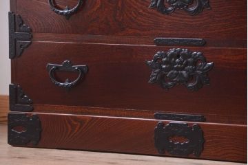 中古　伝統民芸家具 岩谷堂　隠し付き衣装箪笥(チェスト)