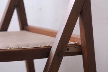 ヴィンテージ家具　ビンテージ　本革座面がおしゃれな木製折り畳みチェア