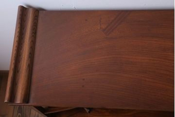 アンティーク家具　和製アンティーク　高級品!意匠が素晴らしい三方欅材の茶棚
