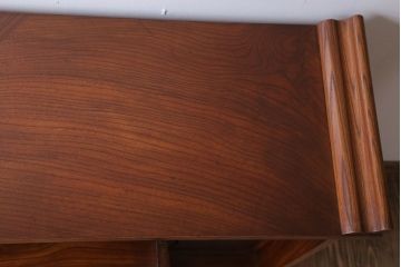 アンティーク家具　和製アンティーク　高級品!意匠が素晴らしい三方欅材の茶棚