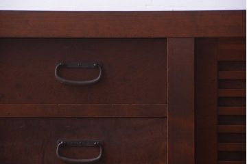 アンティーク家具　古民具・骨董　明治期　重厚なアンティーク横型衣装箪笥(サイドボード)