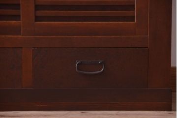 アンティーク家具　古民具・骨董　明治期　重厚なアンティーク横型衣装箪笥(サイドボード)