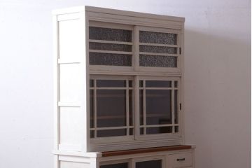 アンティーク家具　アンティークペイント　作業台付き!おしゃれな脚付き食器棚