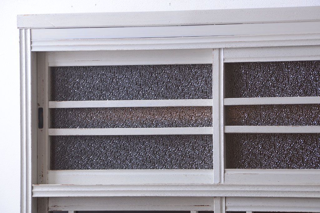 アンティーク家具　アンティークペイント　作業台付き!おしゃれな脚付き食器棚