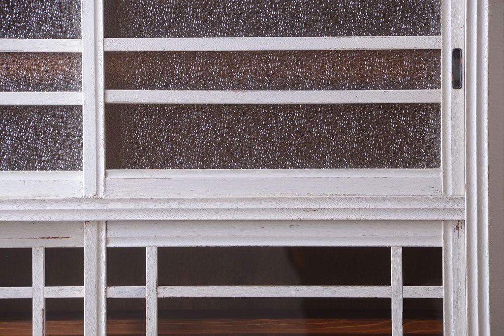 アンティーク家具　アンティークペイント　作業台付き!おしゃれな脚付き食器棚