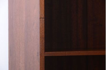 アンティーク家具　和製アンティーク　特大サイズ!古い木の重厚な縦型マス目棚(2)