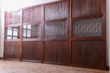 和製アンティーク　組子入り!古い木の上品なすりガラス帯戸4枚セット