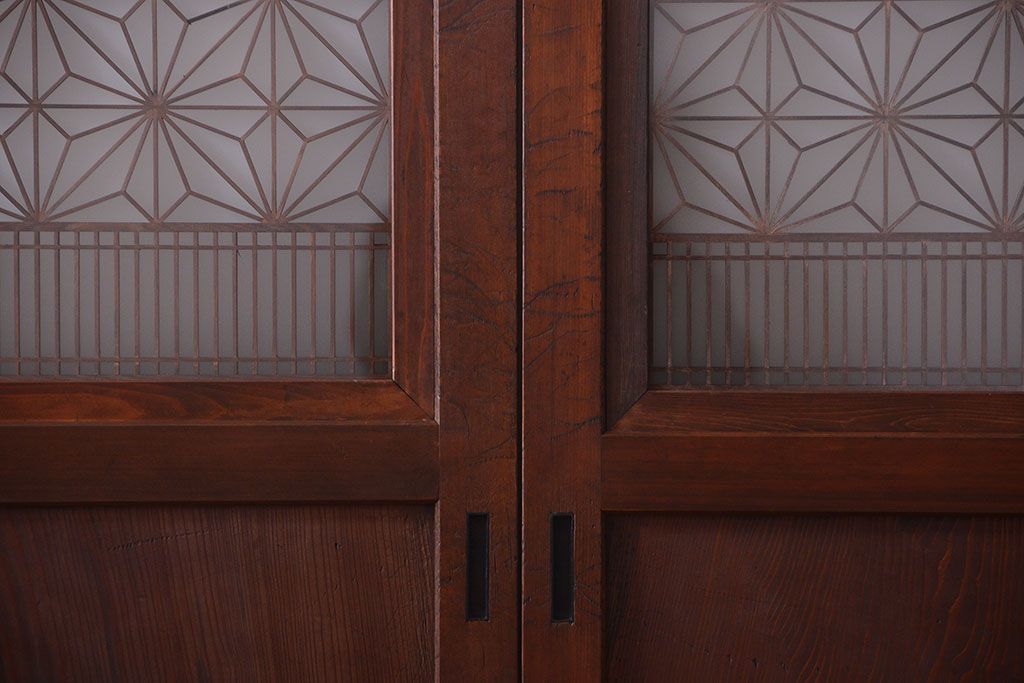 和製アンティーク　組子入り!古い木の上品なすりガラス帯戸4枚セット