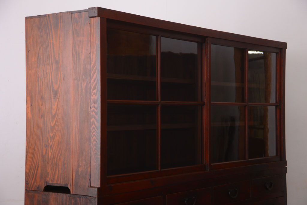 アンティーク家具　和製アンティーク　引き出し24杯付き!古い木の大きな収納棚