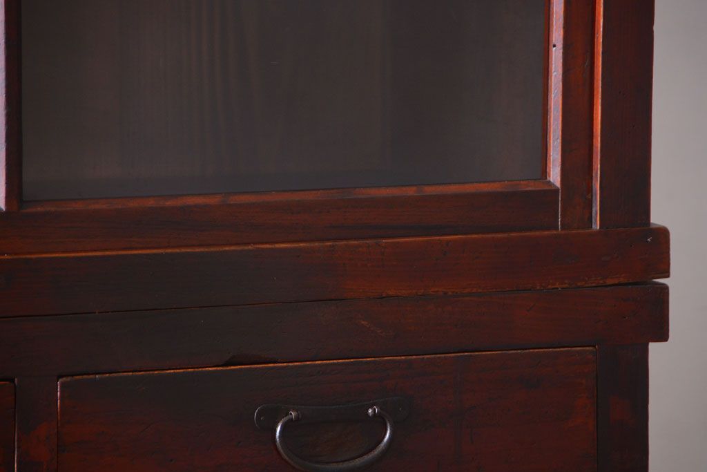 アンティーク家具　和製アンティーク　引き出し24杯付き!古い木の大きな収納棚