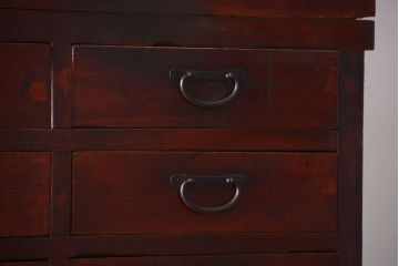 アンティーク家具　和製アンティーク　引き出し24杯付き!古い木の大きな収納棚